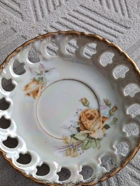 Antique Morleans Japan Porcelain Rose Pierced Dìsh- Yellow Rose with Gold Trim